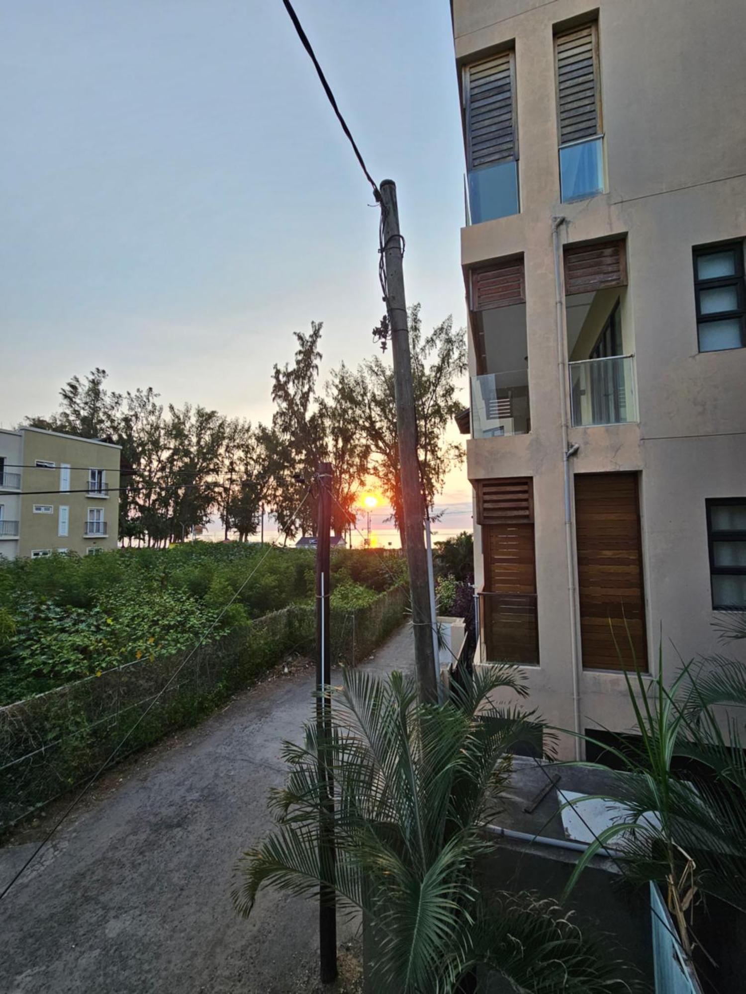 Beachfront Coziness Flic en Flac Exterior photo